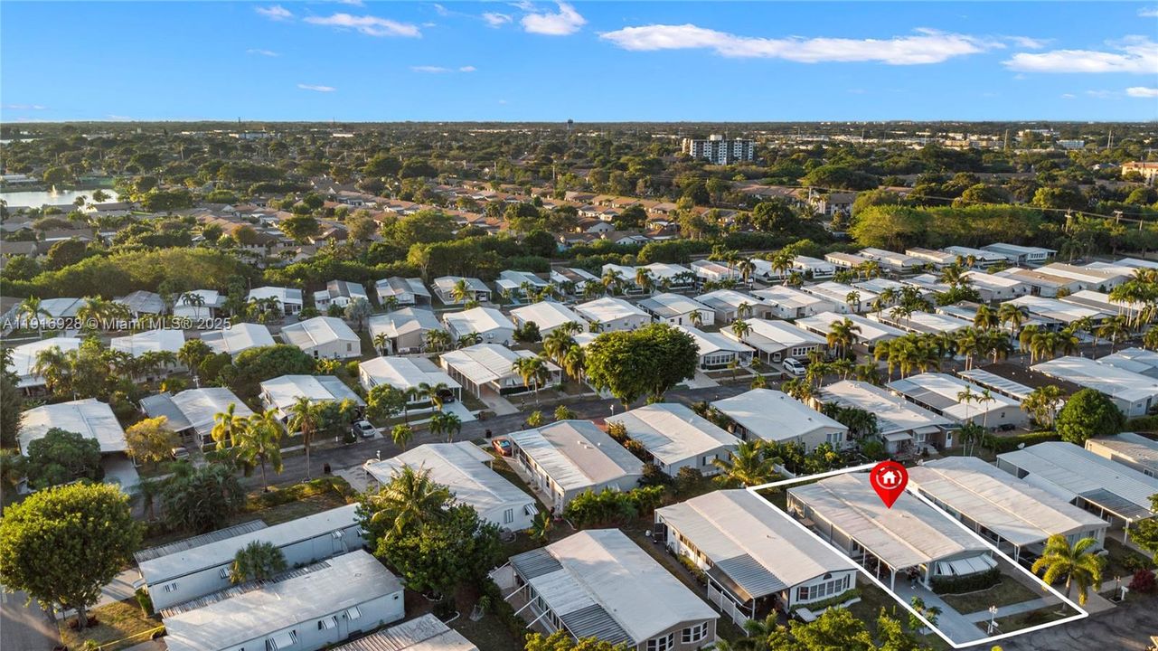 En Venta: $280,000 (3 camas, 2 baños, 1499 Pies cuadrados)