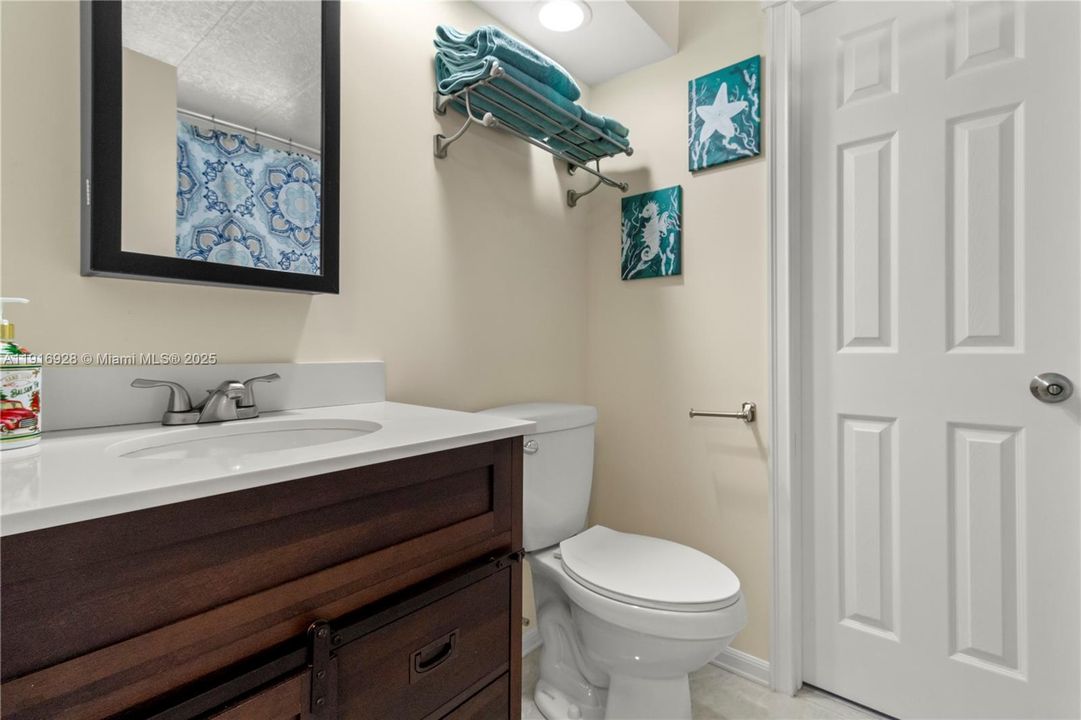 En Venta: $280,000 (3 camas, 2 baños, 1499 Pies cuadrados)