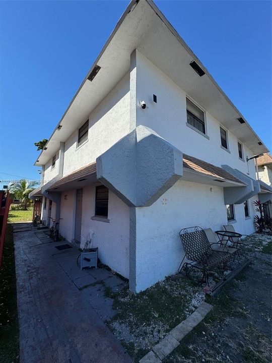 For Sale: $700,000 (0 beds, 0 baths, 2554 Square Feet)