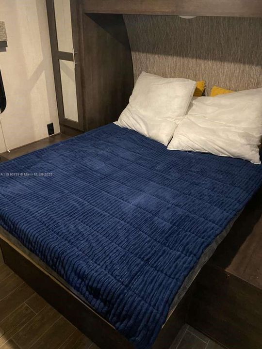 В аренду: $1,000 (1 спален, 1 ванн, 1545 Квадратных фут)