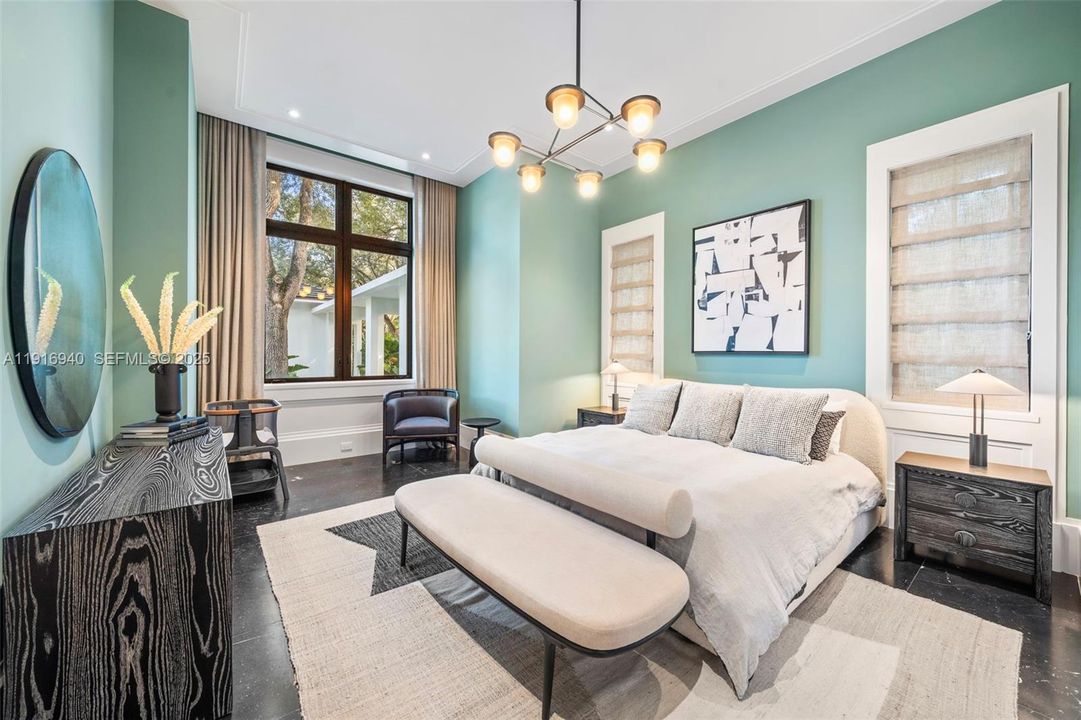 For Sale: $16,400,000 (7 beds, 6 baths, 10393 Square Feet)