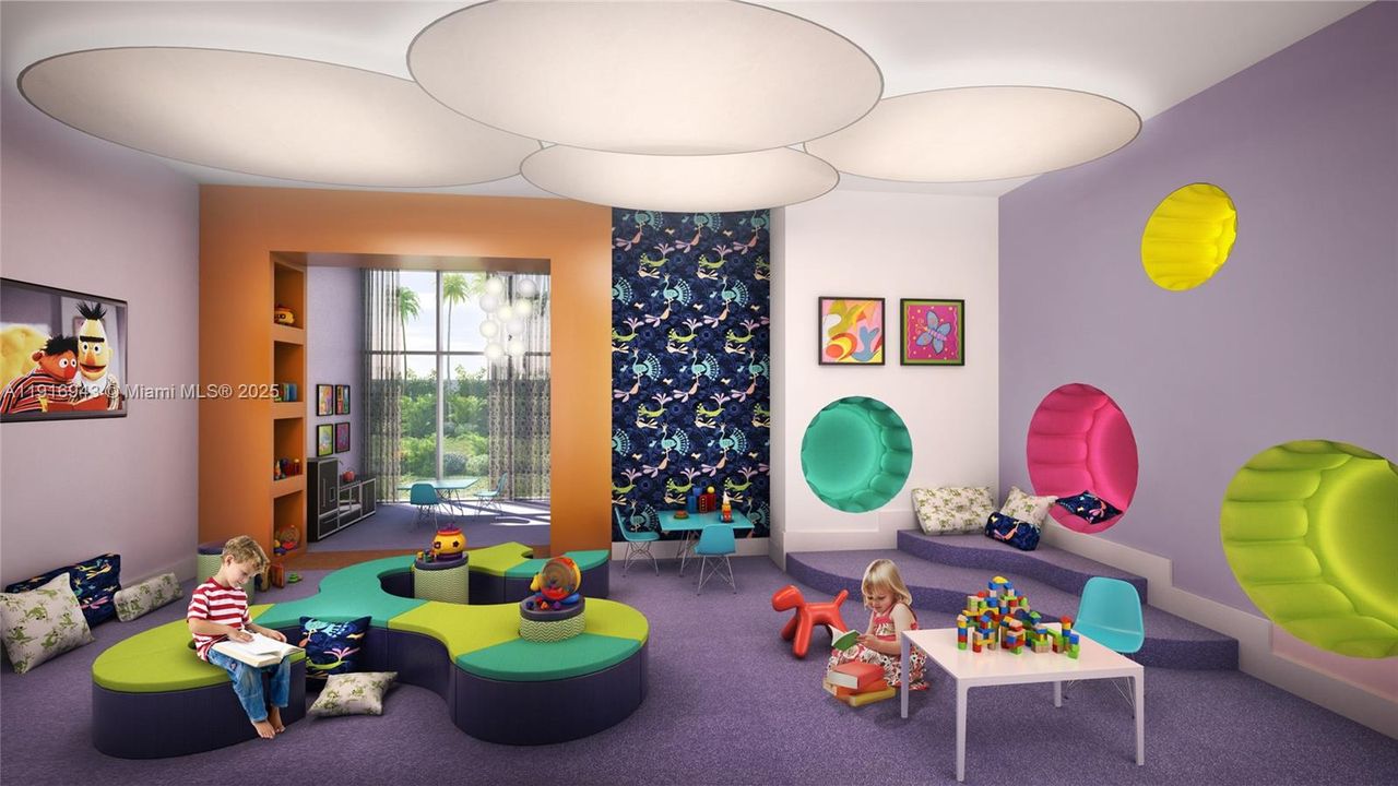 合同活跃: $1,200,000 (2 贝兹, 2 浴室, 1962 平方英尺)