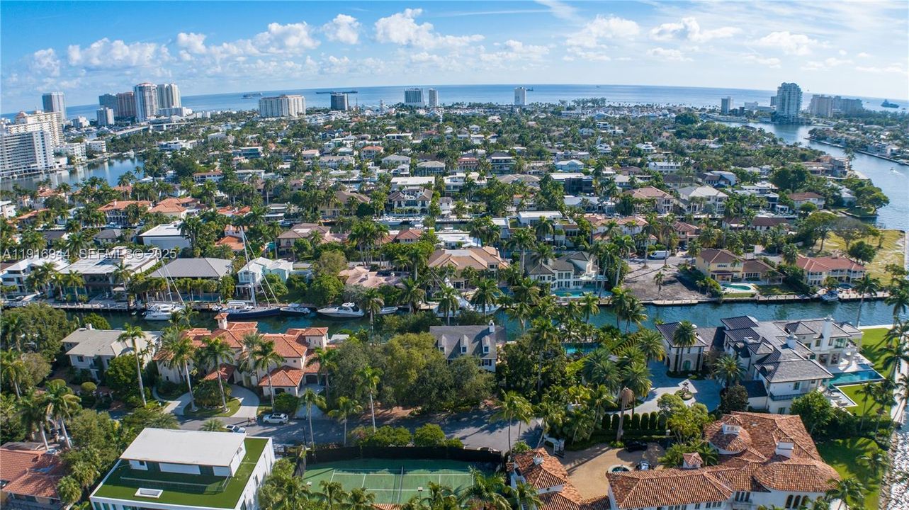 待售: $8,900,000 (4 贝兹, 5 浴室, 4650 平方英尺)