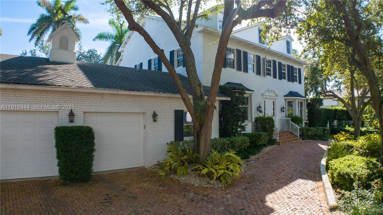 待售: $8,900,000 (4 贝兹, 5 浴室, 4650 平方英尺)