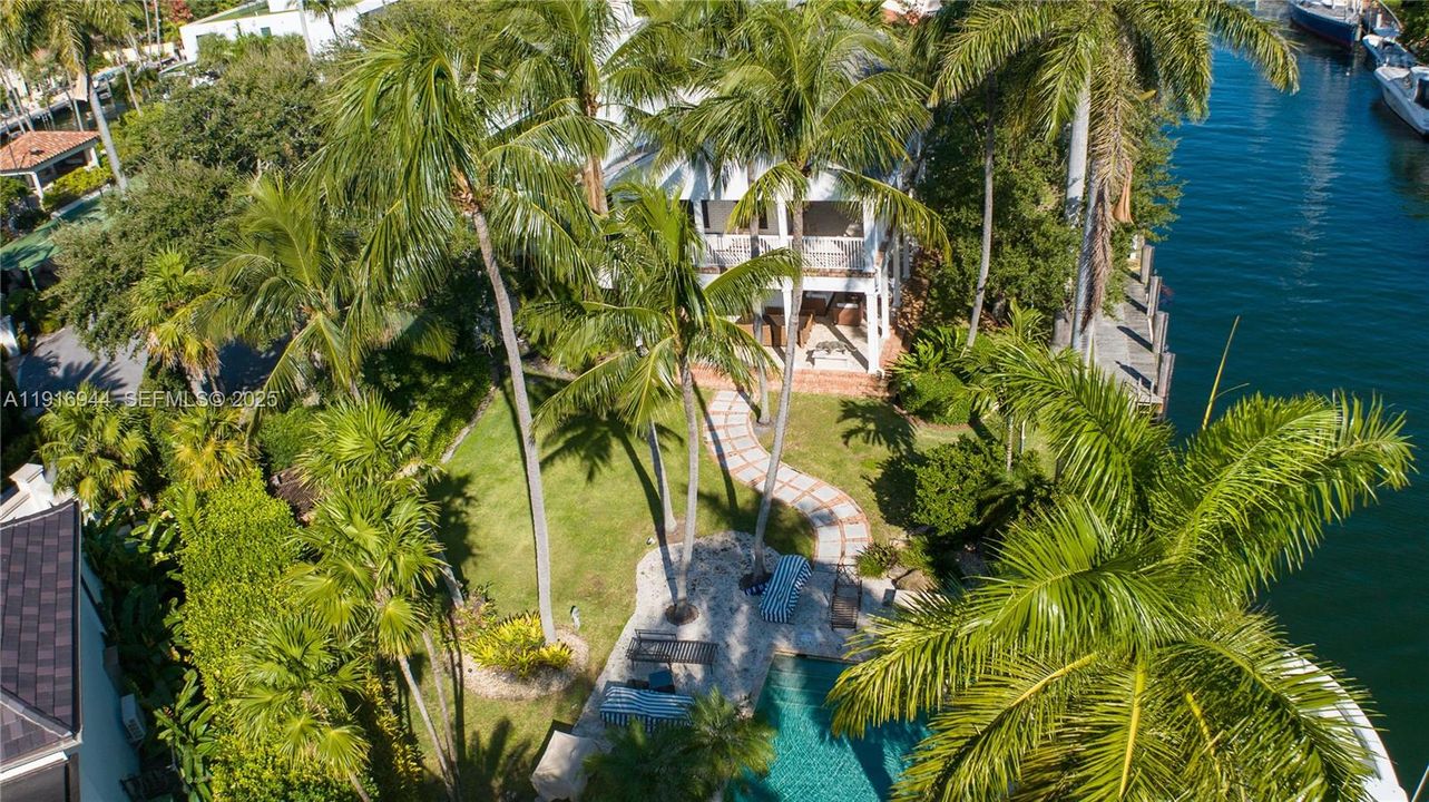 待售: $8,900,000 (4 贝兹, 5 浴室, 4650 平方英尺)