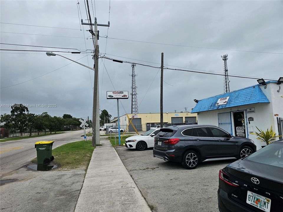 出租: $4,500 (0 贝兹, 0 浴室, 0 平方英尺)