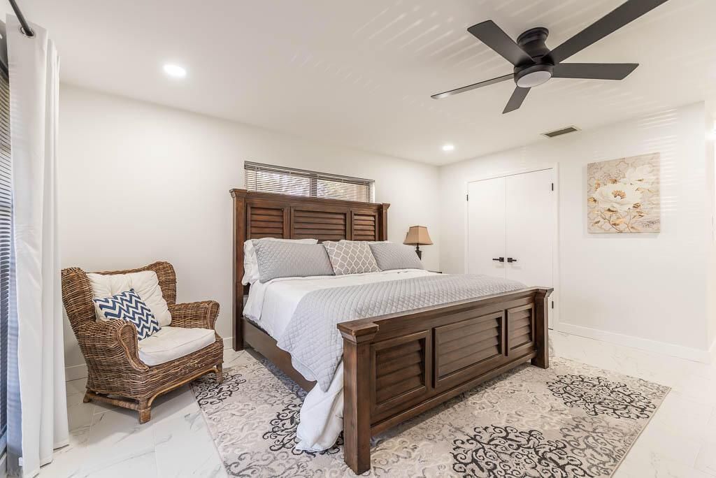 20251115-4760 Greentree Way A-0015