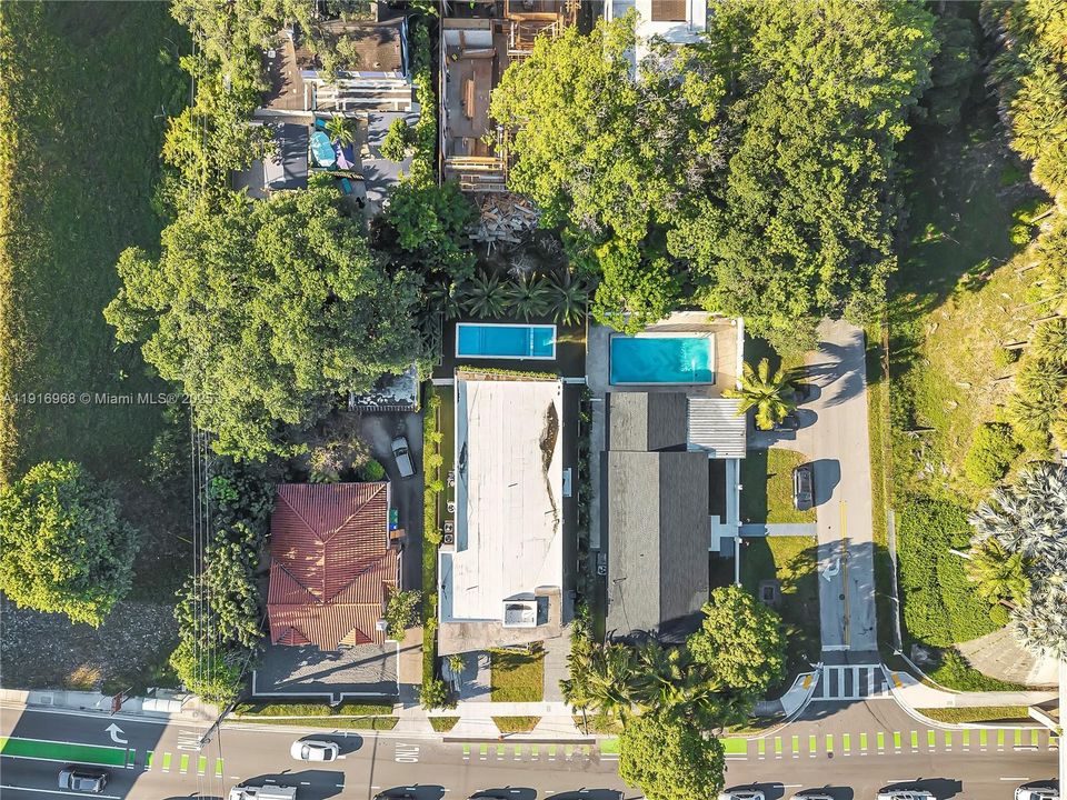 出租: $16,500 (3 贝兹, 2 浴室, 3031 平方英尺)