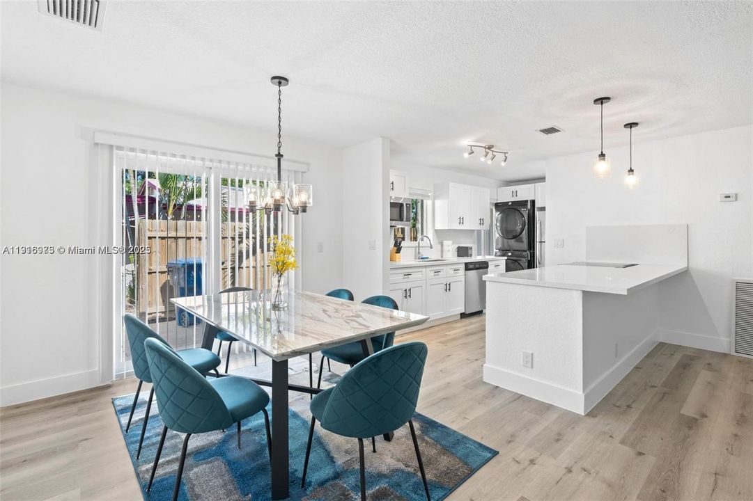 For Sale: $899,900 (0 beds, 0 baths, 2268 Square Feet)