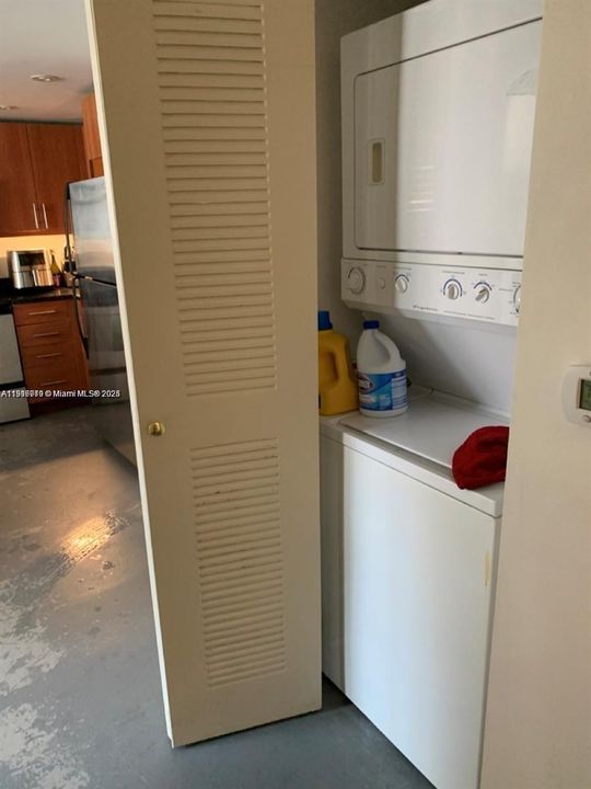 En Venta: $252,000 (1 camas, 1 baños, 623 Pies cuadrados)