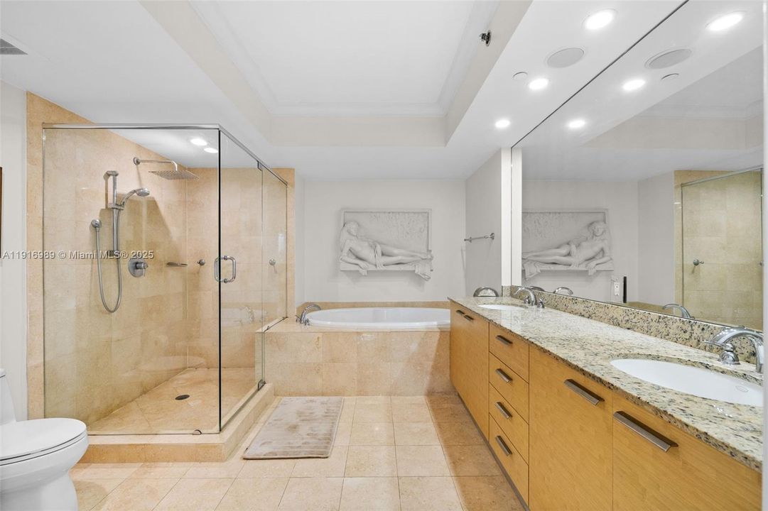 待售: $1,250,000 (2 贝兹, 2 浴室, 1458 平方英尺)