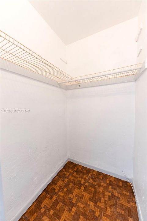 En Venta: $300,000 (3 camas, 2 baños, 1110 Pies cuadrados)