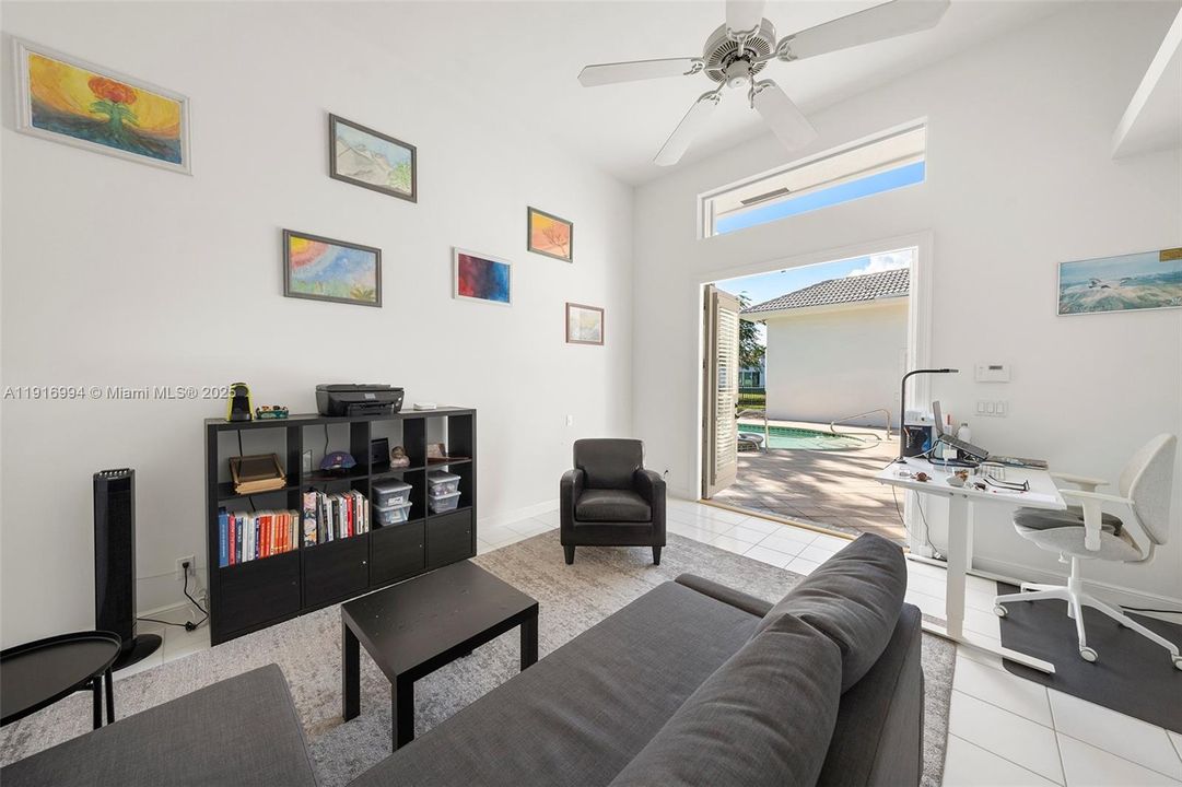 For Sale: $5,999,995 (8 beds, 8 baths, 3432 Square Feet)