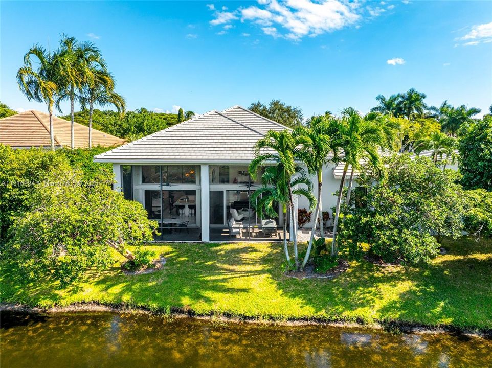 For Sale: $5,999,995 (8 beds, 8 baths, 3432 Square Feet)