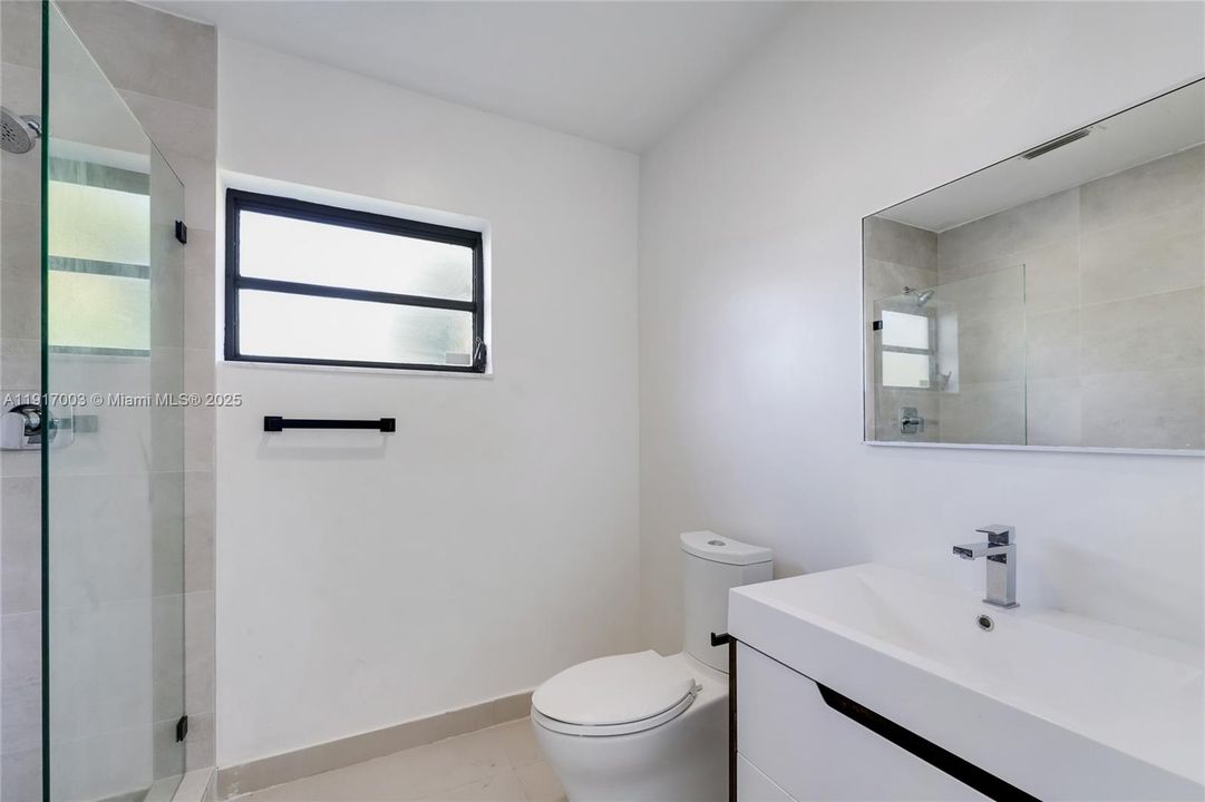 待售: $1,790,000 (3 贝兹, 2 浴室, 1953 平方英尺)