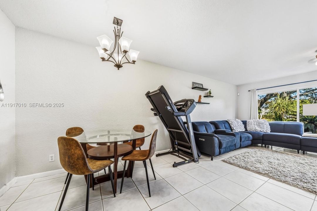 Reverse Living Area!