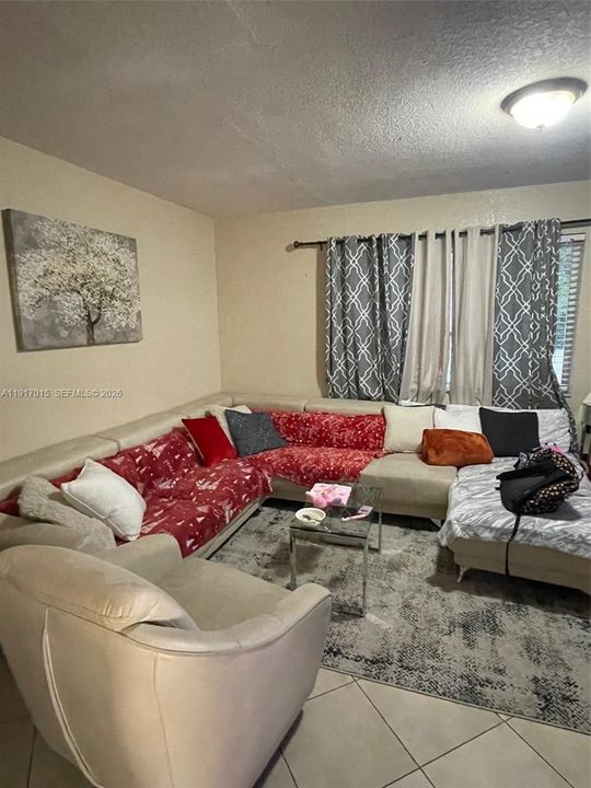 For Sale: $559,999 (0 beds, 0 baths, 1696 Square Feet)