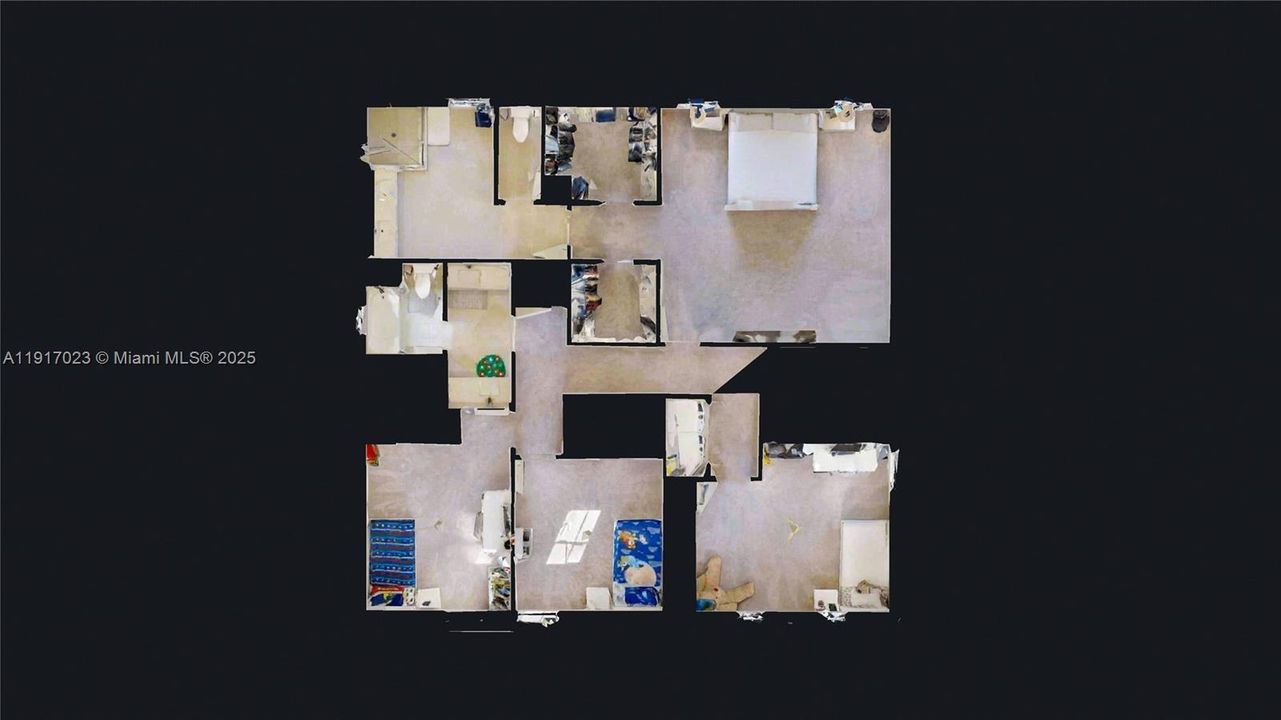 En Venta: $699,900 (4 camas, 2 baños, 2640 Pies cuadrados)