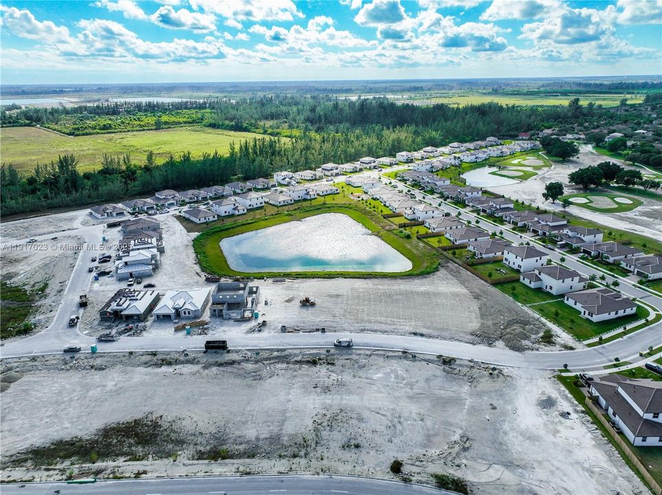 En Venta: $699,900 (4 camas, 2 baños, 2640 Pies cuadrados)