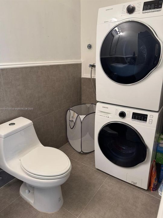 В аренду: $2,750 (2 спален, 2 ванн, 1140 Квадратных фут)