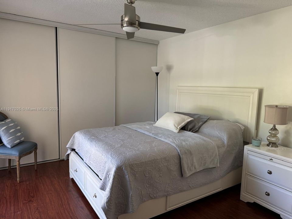 В аренду: $2,750 (2 спален, 2 ванн, 1140 Квадратных фут)