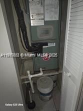 待售: $169,000 (2 贝兹, 2 浴室, 1075 平方英尺)