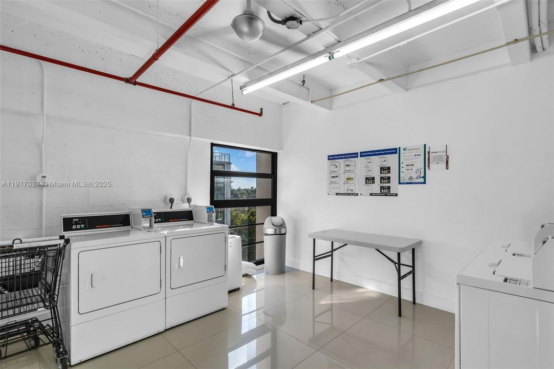 For Rent: $4,250 (2 beds, 2 baths, 1311 Square Feet)