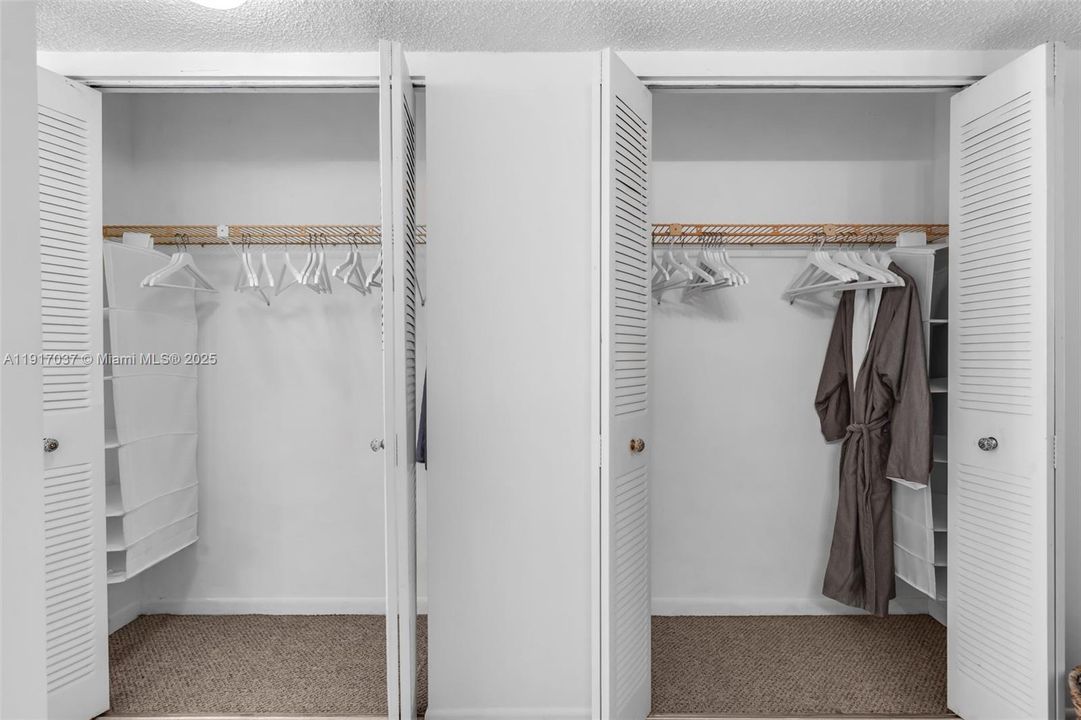 For Rent: $4,250 (2 beds, 2 baths, 1311 Square Feet)