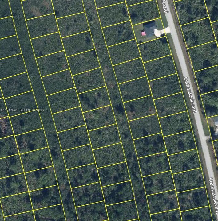 На продажу: $15,990 (0.23 acres)