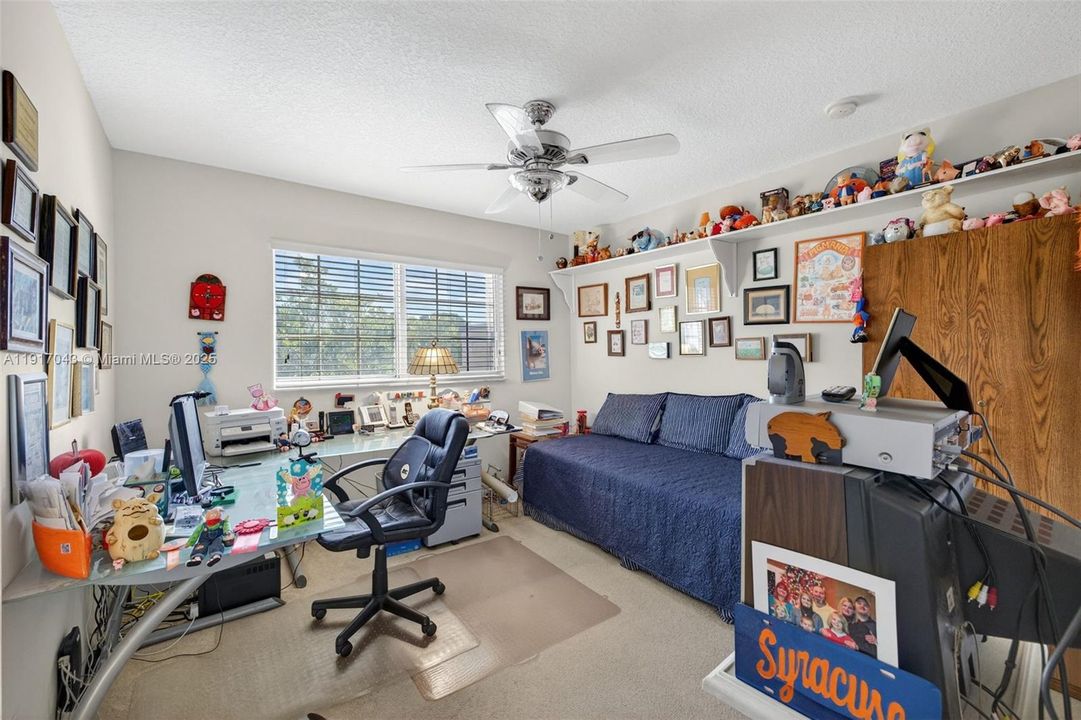 待售: $1,275,000 (5 贝兹, 4 浴室, 3612 平方英尺)