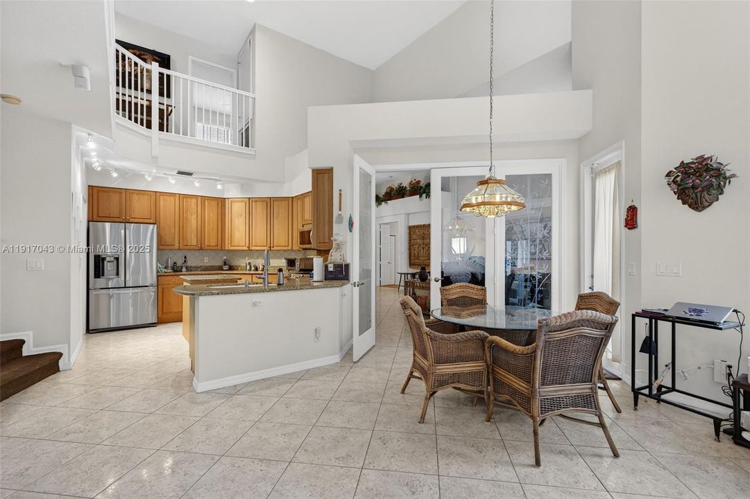 待售: $1,275,000 (5 贝兹, 4 浴室, 3612 平方英尺)