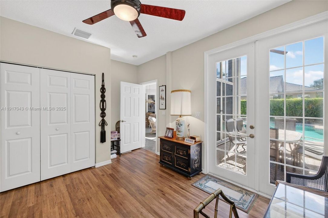 待售: $1,275,000 (5 贝兹, 4 浴室, 3612 平方英尺)