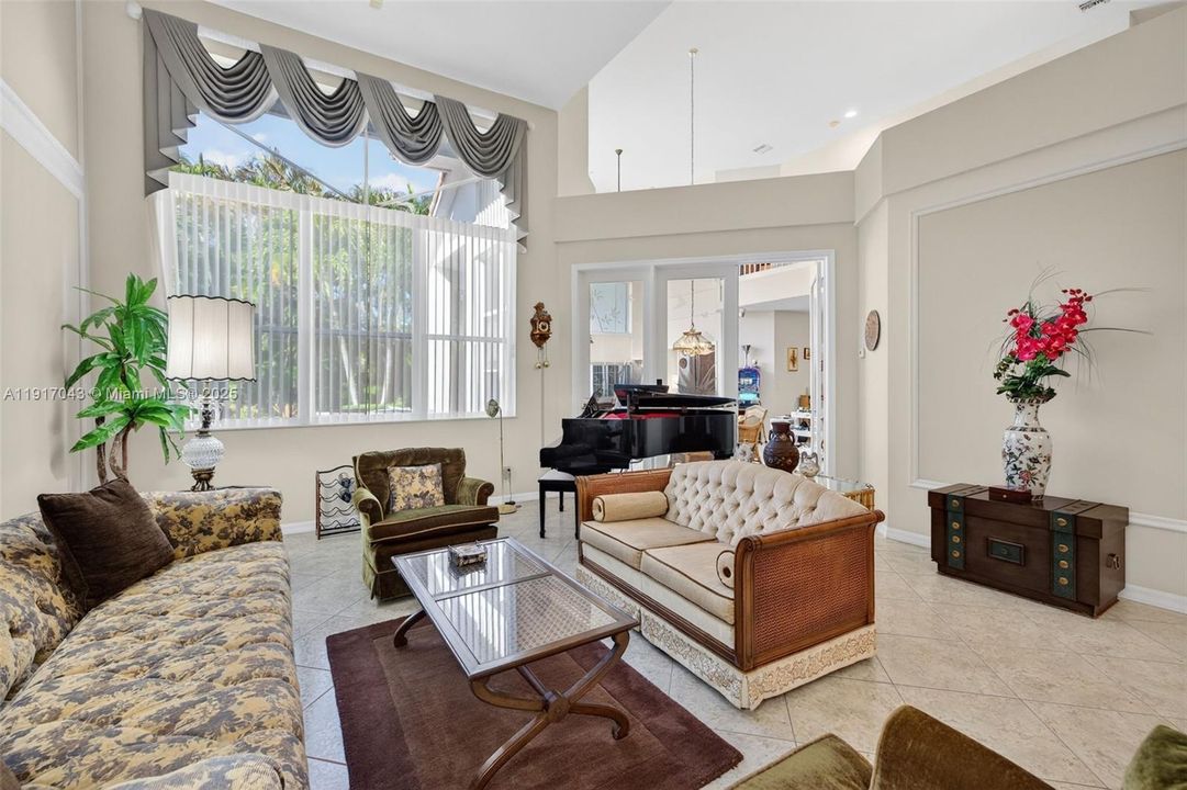 待售: $1,275,000 (5 贝兹, 4 浴室, 3612 平方英尺)