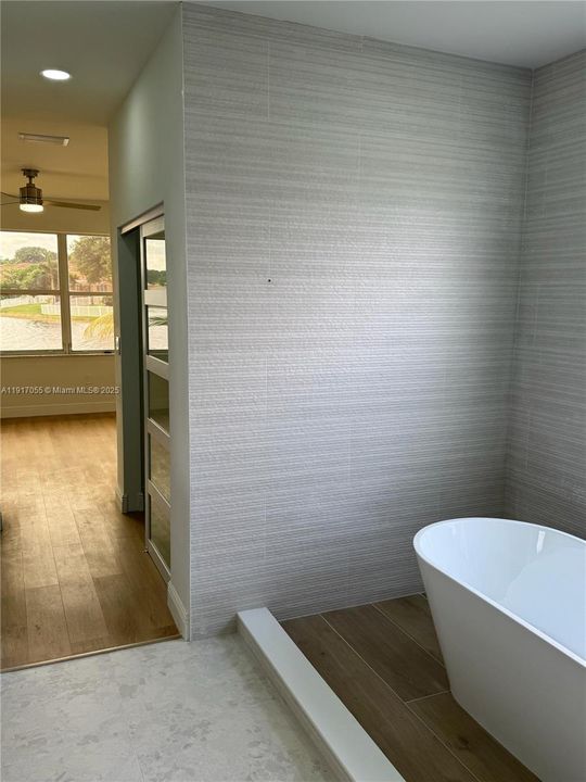 待售: $799,000 (4 贝兹, 2 浴室, 2280 平方英尺)