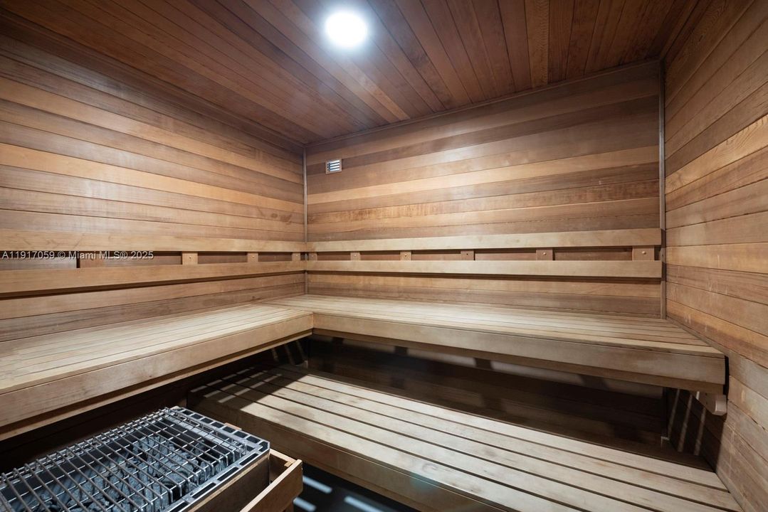 На продажу: $549,000 (2 спален, 2 ванн, 1560 Квадратных фут)