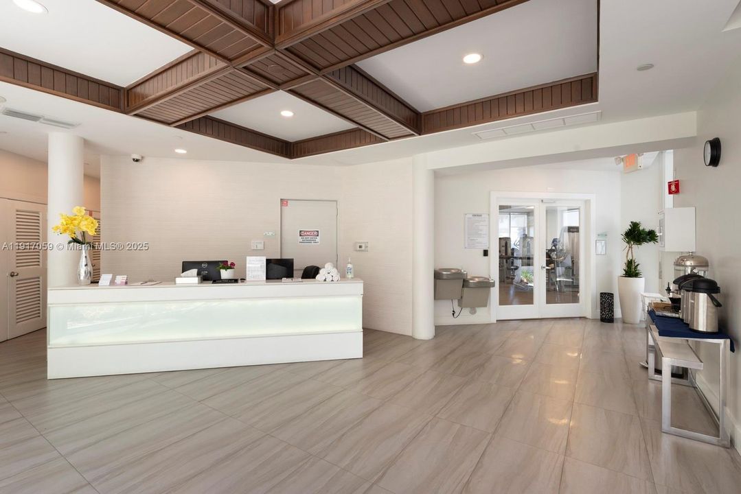 На продажу: $549,000 (2 спален, 2 ванн, 1560 Квадратных фут)