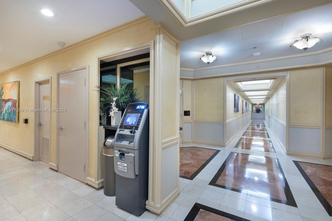 На продажу: $549,000 (2 спален, 2 ванн, 1560 Квадратных фут)