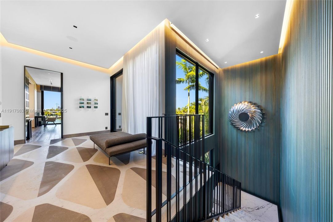 For Rent: $160,000 (6 beds, 6 baths, 5700 Square Feet)