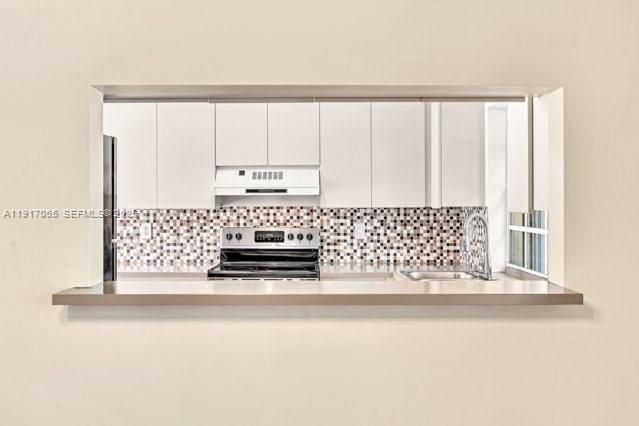 For Rent: $3,000 (2 beds, 2 baths, 1410 Square Feet)