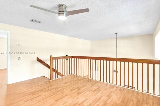 For Rent: $3,000 (2 beds, 2 baths, 1410 Square Feet)