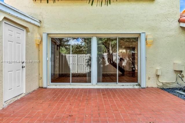 For Rent: $3,000 (2 beds, 2 baths, 1410 Square Feet)