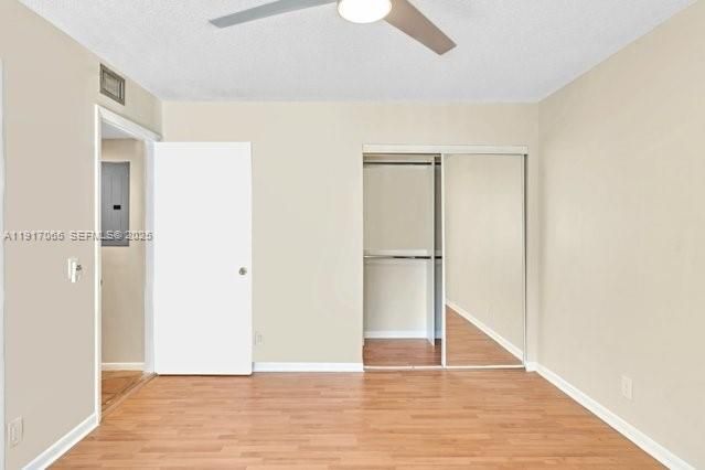 For Rent: $3,000 (2 beds, 2 baths, 1410 Square Feet)