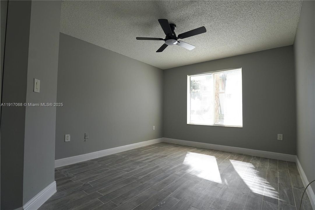 En Renta: $1,900 (2 camas, 1 baños, 1050 Pies cuadrados)