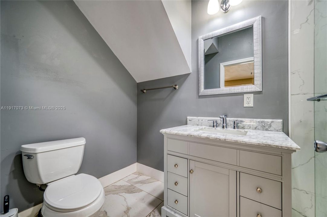 Guest (3rd) Bathroom