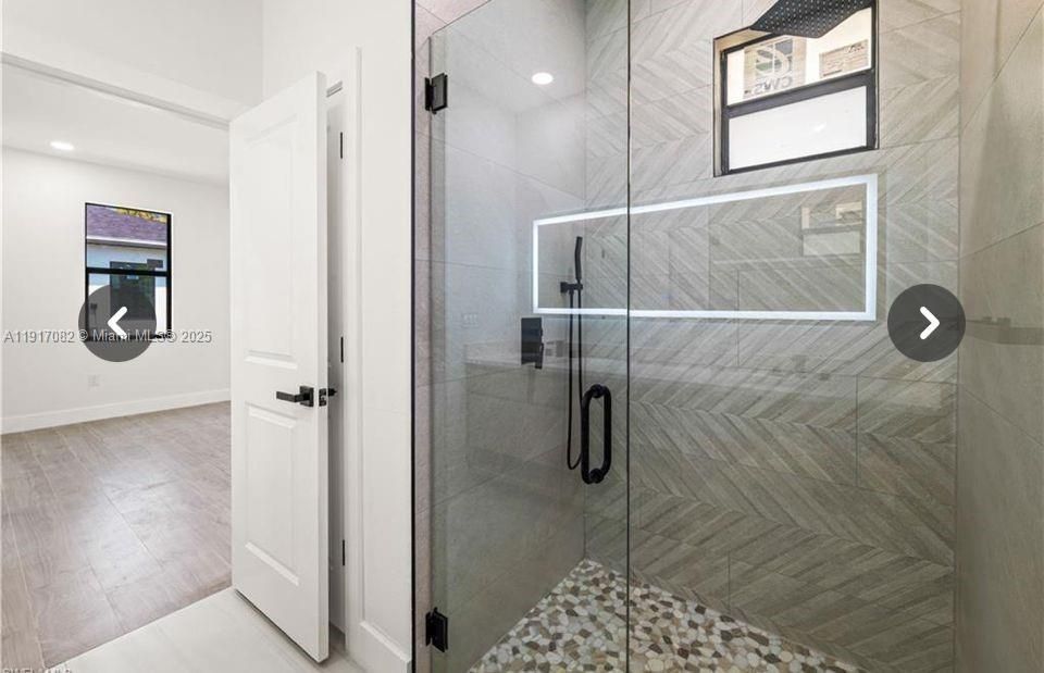 待售: $359,000 (3 贝兹, 2 浴室, 0 平方英尺)