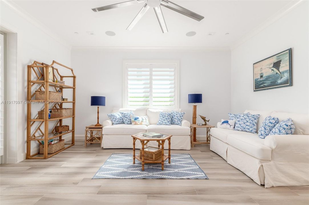 1st floor "flex" space