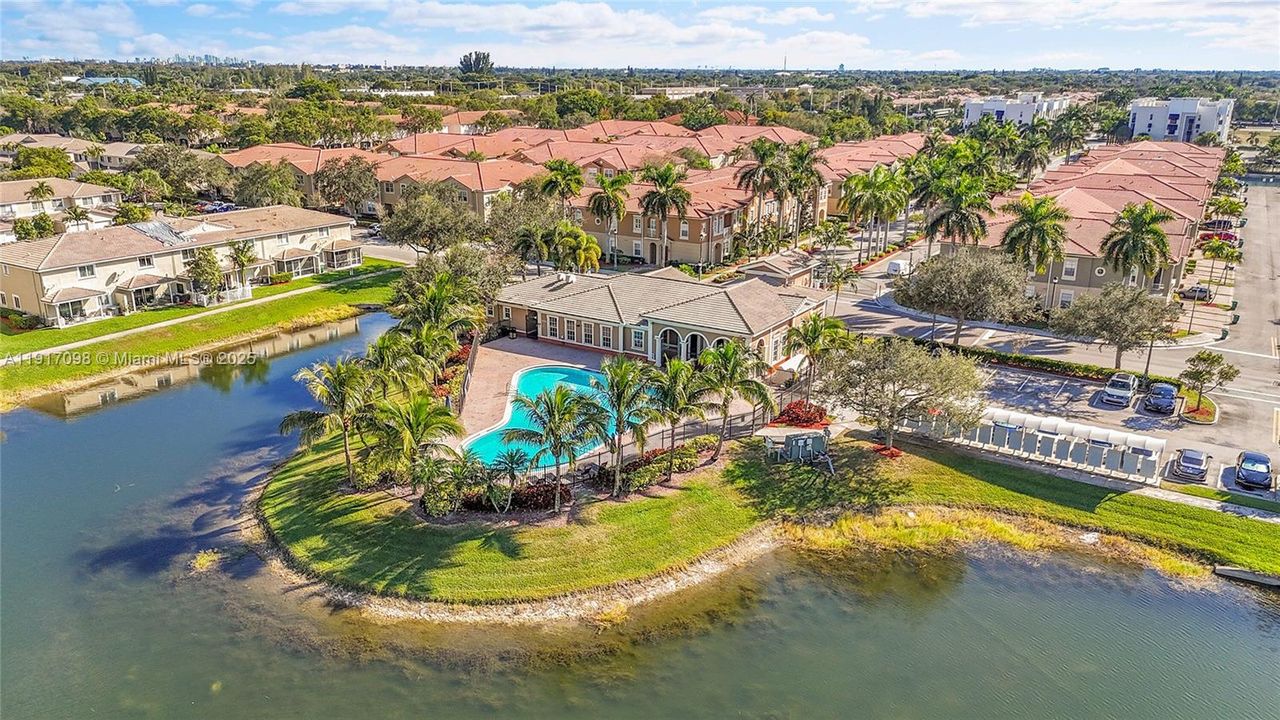 For Sale: $389,900 (3 beds, 2 baths, 1418 Square Feet)