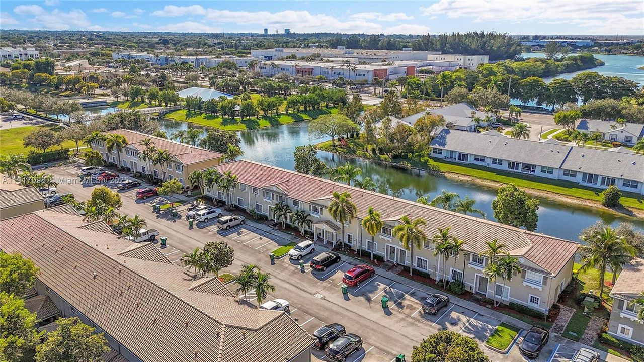 For Sale: $389,900 (3 beds, 2 baths, 1418 Square Feet)