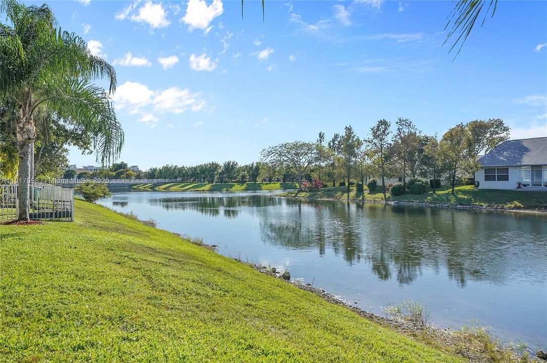 For Sale: $389,900 (3 beds, 2 baths, 1418 Square Feet)