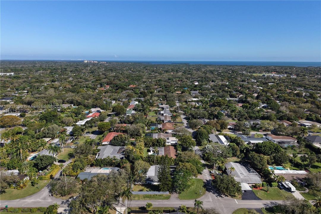 En Venta: $1,595,000 (4 camas, 3 baños, 2651 Pies cuadrados)